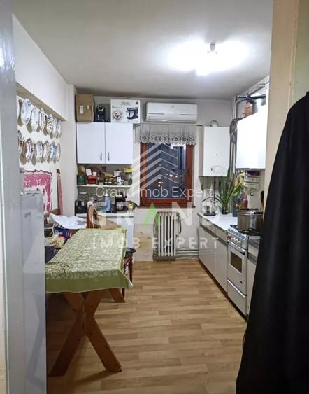 Ap 3 camere | 2 Bai | Balcon | Manastur-Piata Flora - 4