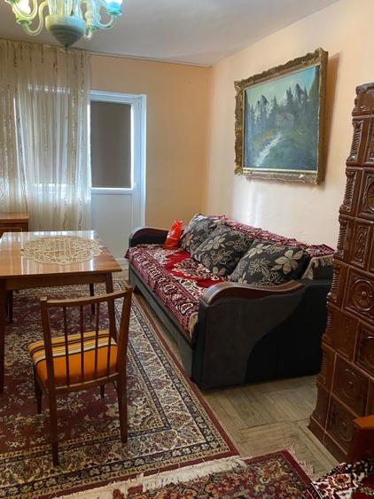Apartament 4 camere + teren 1000mp intravilan + boxa + garaj