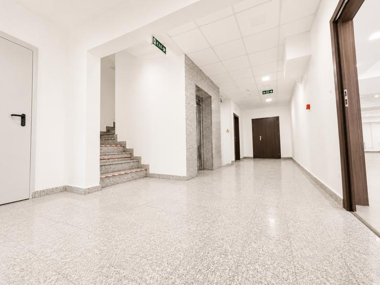 Spațiu de birouri Ultracentral | 400 mp/ nvel| Clădire modernă cu lift