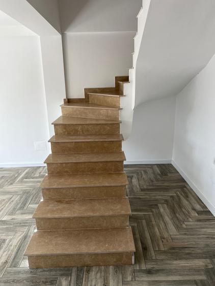 Casa individuala cu 4 camere si mansarda. Direct proprietar.
