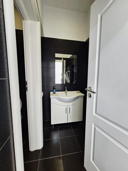 Spatiu comercial de inchiriat - zona Trocadero