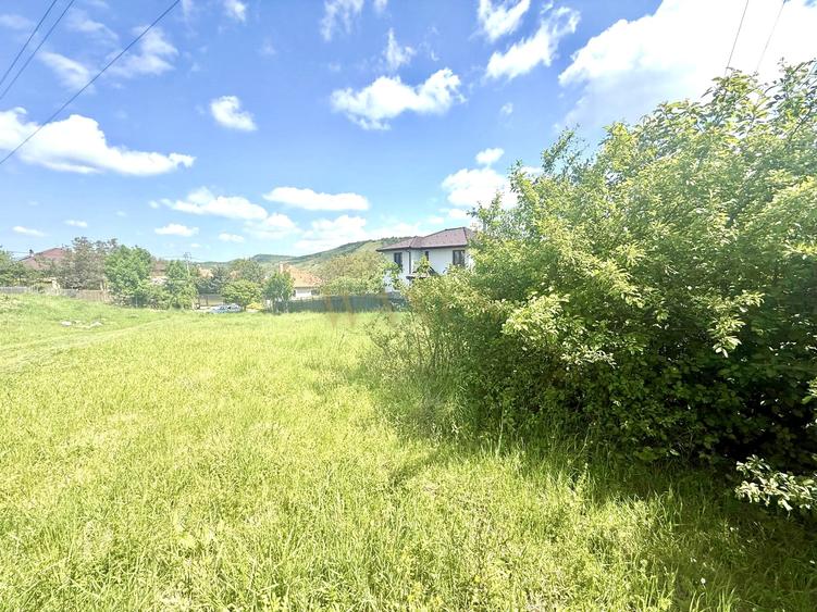 Teren Intravilan - SU 794MP I Front 15,76MP I Utilitati - Chinteni