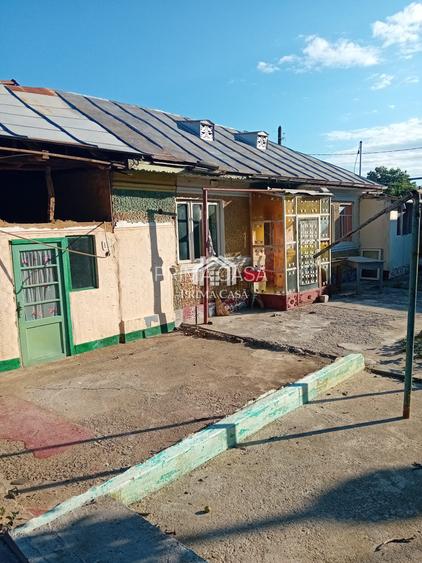 Oportunitate de investitie! Casa in Dealu Viei – Merei/BZ ~ teren 700mp ~ d=40m - 11