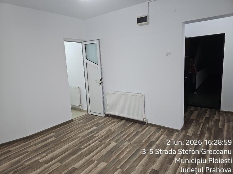 Spaiu birouri ULTRACENTRAL,vedere stradala,,panori luminoase pt logo,,supraf vit