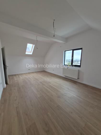 Vilă elegantă cu 5 camere si 3 bai + mansarda + garaj  – Zona Cristalului - 31