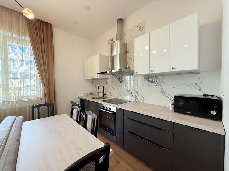 Apartament 2 camere, elegant si spațios, in Piața Victoriei - Opera