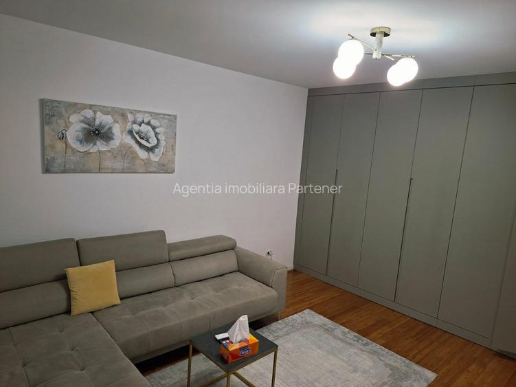 2 camere UltraCentral Pitești , mobilat / utilat / GARAJ ! - 3