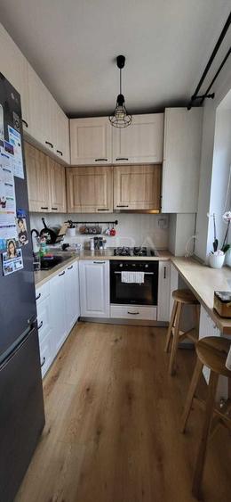 Apartament 3 camere – zonă centrală