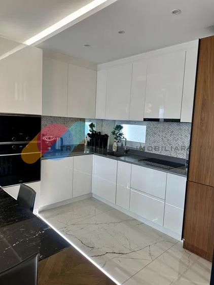 Apartament modern 2 camere + parcare subterana - Centru