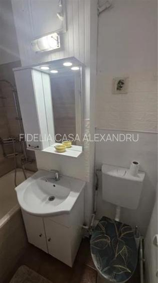 Apartament 2 camere, decomandat - Hala Centrală - 7