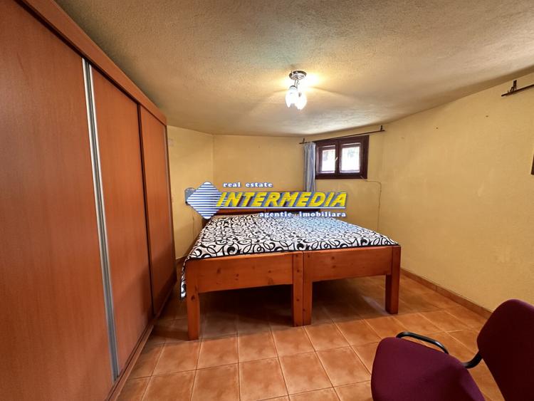Vanzare Casa D+P+2E+Pod cu 10 camere, garaj si curte în zona Cetate, Alba Iulia
