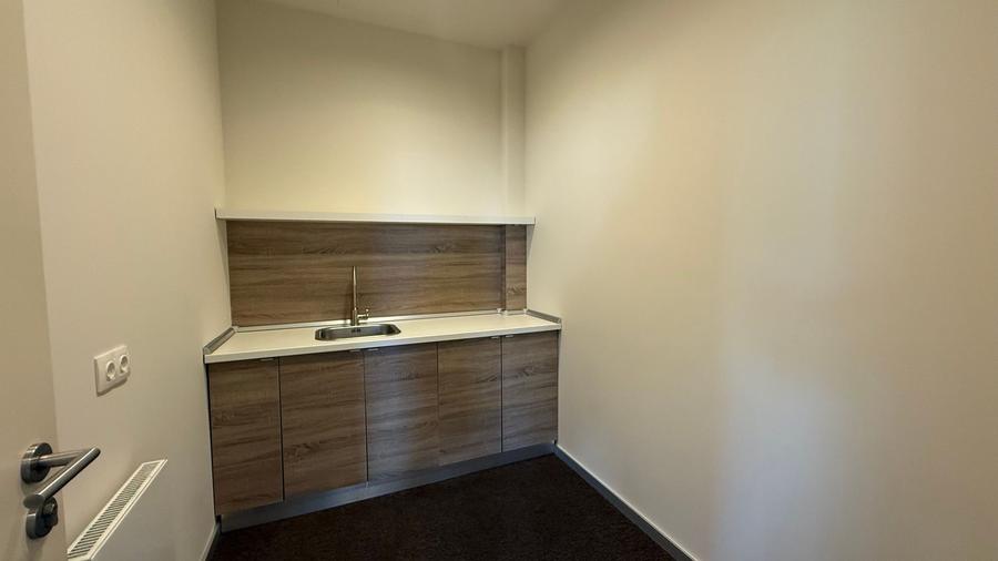 Clădire Business Universitate – Birouri Premium 242 mp, COMISION 0%