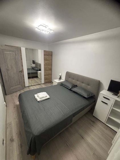 Apartament 2 camere decomandat Unirii ( Bella Napoli)