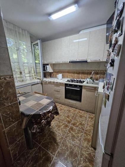 Apartament 2 camere decomandat de vânzare – Șoseaua Giurgi
