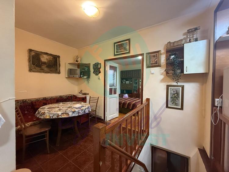 Casuta "bunicii" la 2 pasi de Calea Calarasilor