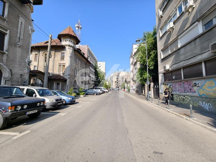 Un apartament stilat, intr-un bloc boutique - 17