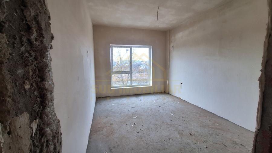CASA P+1+M-CURTE LIBERA 130 MP-SCOLII