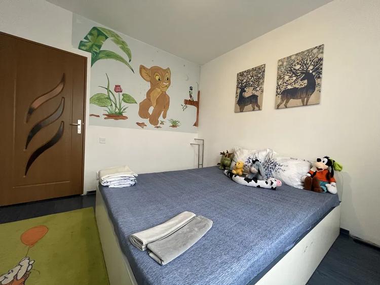 Apartament 3 Camere Sos Pantelimon Decomandat Etaj 5 cu Balcon