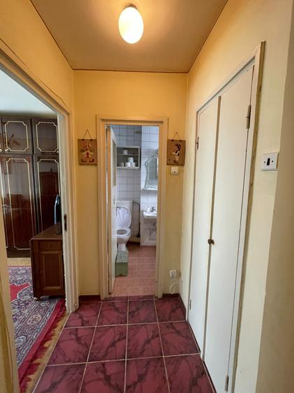 Apartament 2 camere-Podu Ros-Palas Mall-etaj intermediar