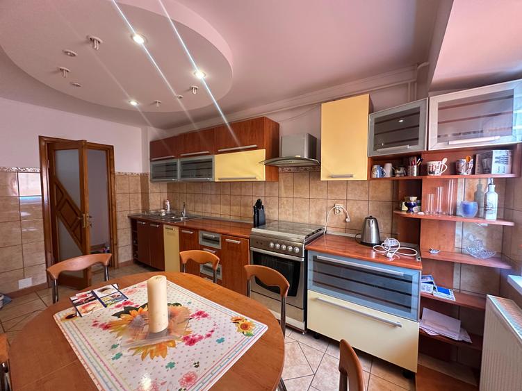 Apartament 3 camere de închiriat | I.C. Frimu – zona CinCin