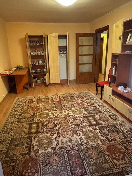 Girocului | 3 Camere | Etaj intermediat | Boxa + Garaj