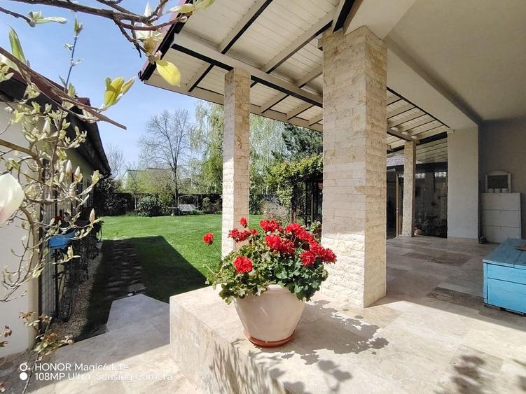 Casa individuala armonioasa -7 camere  -Corbeanca, str. Iepurasului