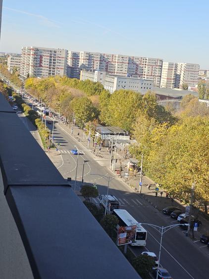 Apartament cu 3 camere, 2 min de metrou pacii - 3