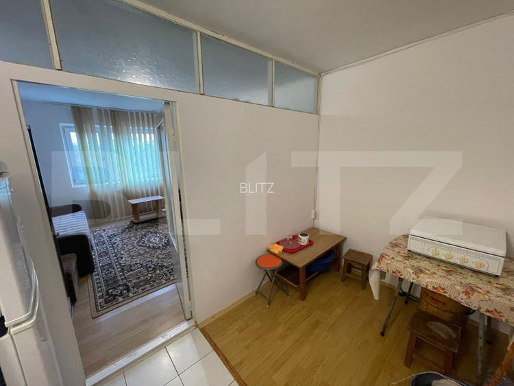 Camera de camin, zona Valea Rosie - Independentei - 3