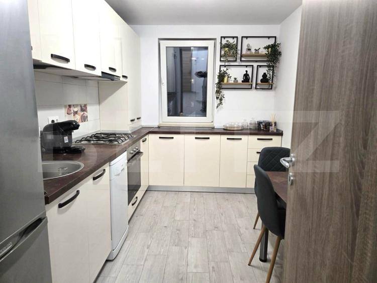 Apartament 2 camere, 60 mp, zona Tractorul