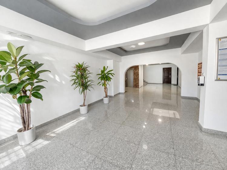 Direct proprietar, 2 camere mobilat utilat 81 mp include 1 parcare subterană