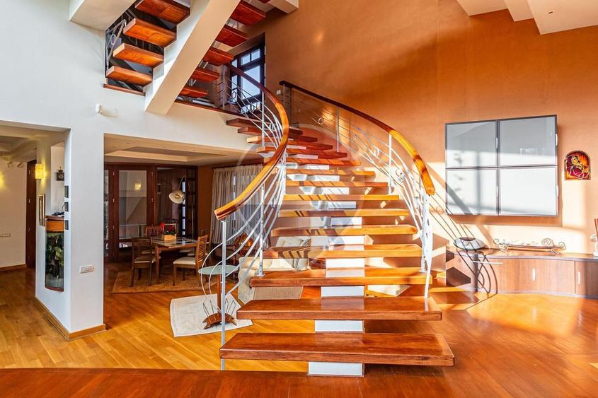 VILĂ EXCLUSIVISTĂ, REGIM HOTELIER, STUDENTI SAU GRUPURI.