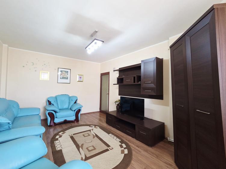 Apartament 3 camere mobilat si utilat complet Piata Centrala