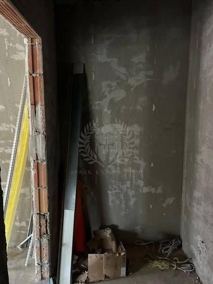 SPATIU COMERCIAL // ALBERT - GRADINILE // 101 MP