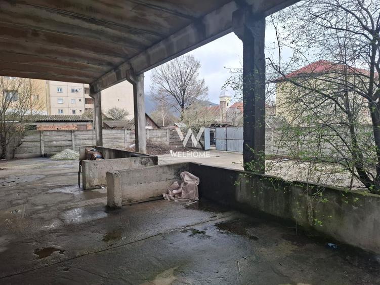 Spatiu industrial compus din doua corpuri in Orlat, central - Sibiu