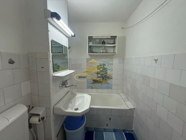 Apartament 2 camere de vanzare in Bacau
