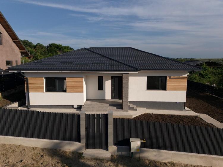 Casă individuală de vânzare – Vișani, Bârnova