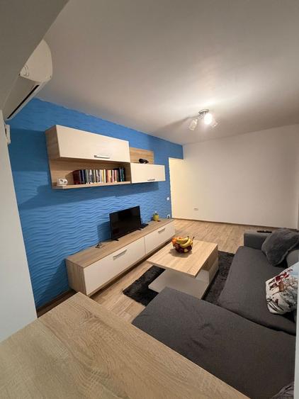 CAMPUS APARTAMENT CU 3 CAMERE ,LIBER, MOBILAT 53 MP PRET 110000 EURO
