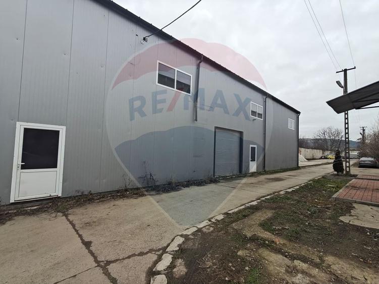 Spațiu industrial de 165mp de închiriat în zona Dambul Rotund