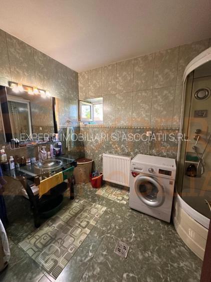 Casă de vânzare în Palazu Mare, 4 camere, teren 655 mp, construcție din cărămidă - 11