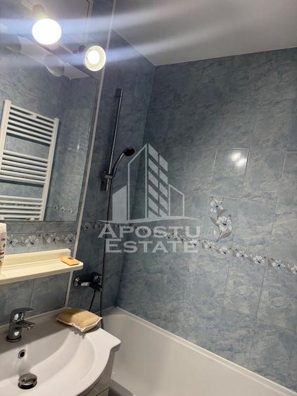 Apartament cu 2 camere, centrala proprie,