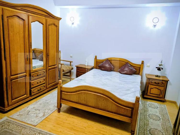 Apartament 3 camere, 80 mp, zona Podul de piatra