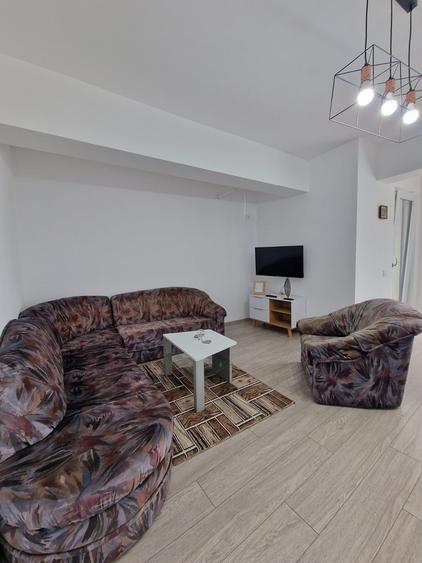 Apartament spatios cu 2camere+, bloc nou central