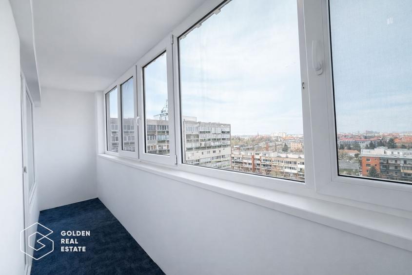 Apartament 3 camere tip Samanta, decomandat, zona Polivalenta