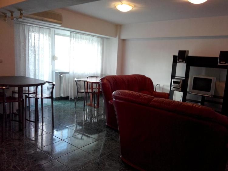 Decebal  vanzare apartament 3 cam dec