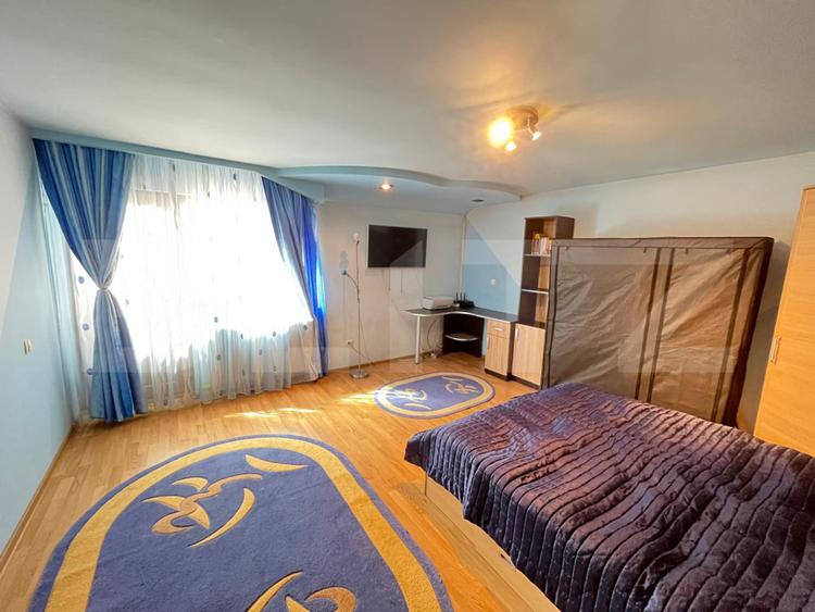Spatiu comercial/Casa de vanzare, 260 mp, zona Zamca