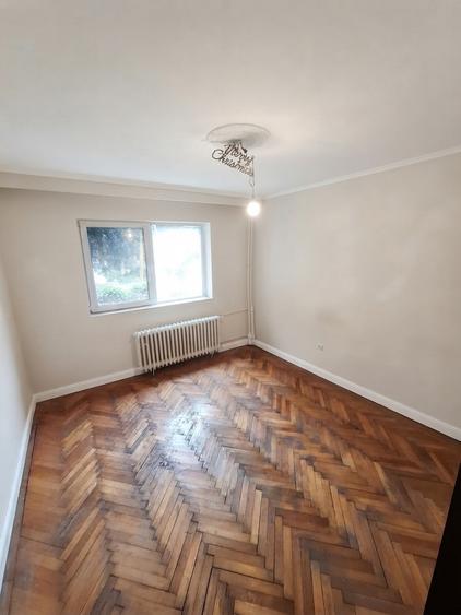 Intim - Sabroso, apartament 3 camere decomandate,