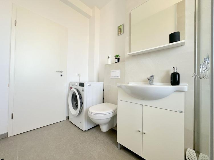 Apartament 2 camere, de vânzare
