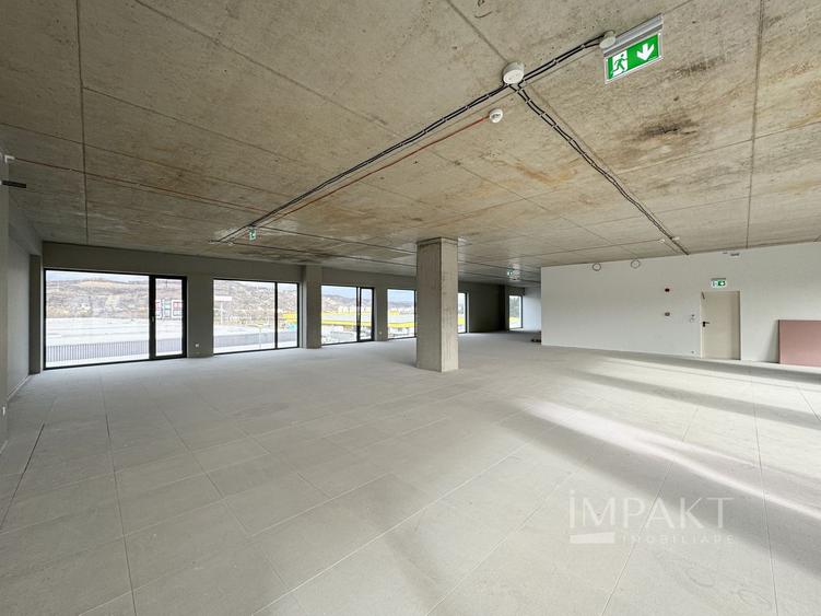 Spatiu de Birouri zona Vivo, 304 m2, terasa 35 m2