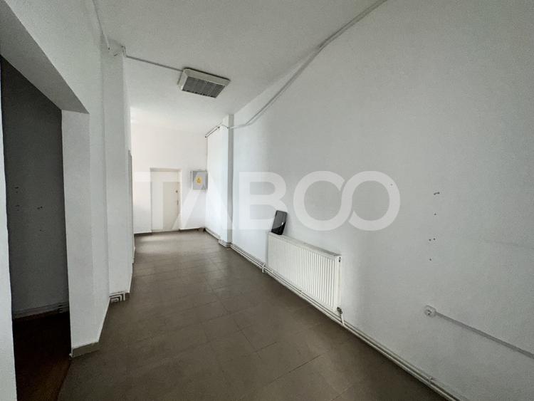 Spatiu comercial 110 mp de inchiriat strada Semaforului