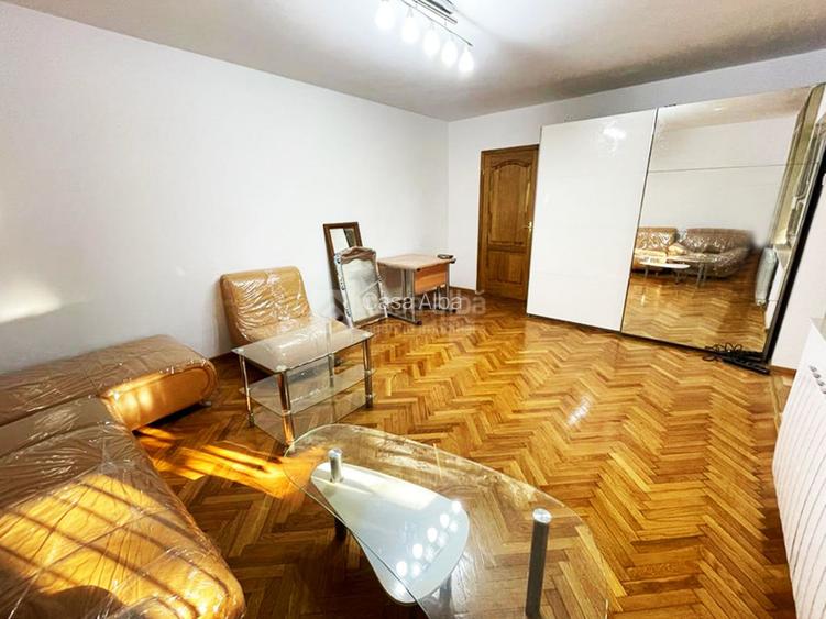 Ultracentral - UMF, 4 camere decomandat, renovat, toate dotarile - 20